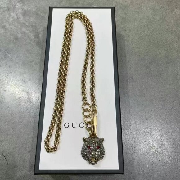 NIB Authentic Gucci Crystal Tiger Pendant Necklace Gold-Tone Metal & Crystal - Picture 1 of 3